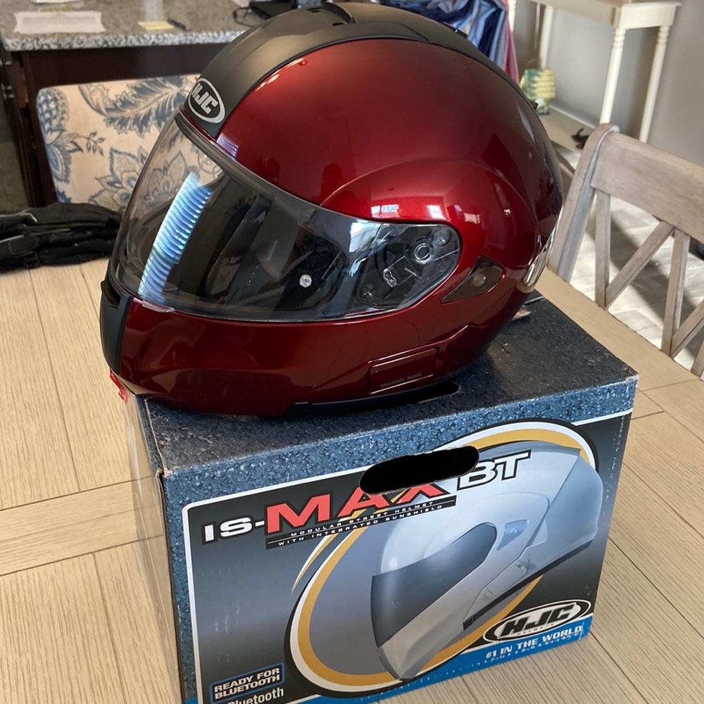 HJC modular helmet, Bluetooth ready.